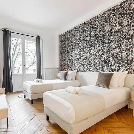 A1# 8people # 4bedrooms # Wagram # Ac # 8 Apartment *